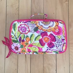 Vera Bradley toiletries case